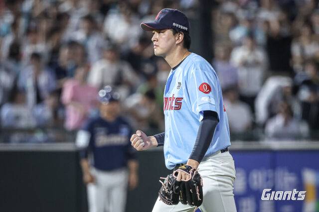 롯데 자이언츠 김원중./롯데 자이언츠