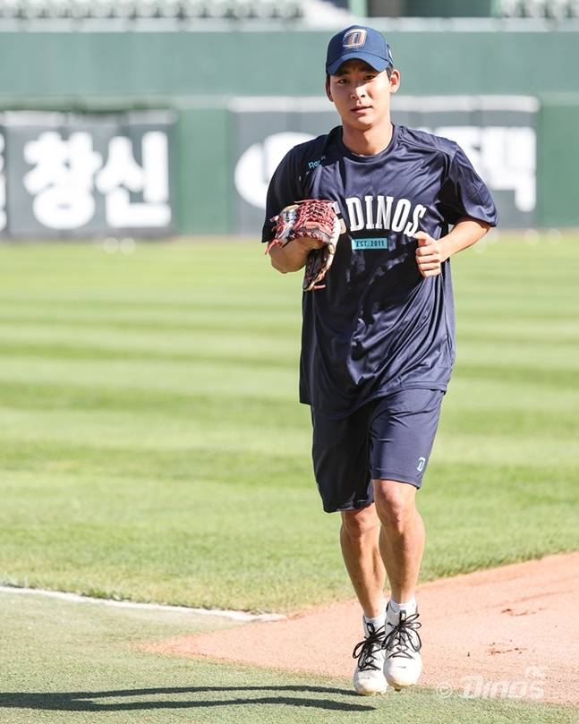 NC 유니폼을 입은 홍종표. /사진=NC 다이노스 제공