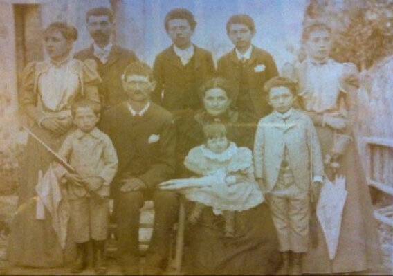 1800년대 판티 패밀리. 홈페이지