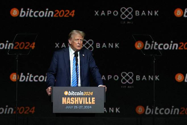 2024년 7월27일 도널드 트럼프 당시 대통령 후보가 미국 테네시주 내슈빌에서 열린 ‘비트코인 2024’ 행사에서 연설하고 있다. ⓒREUTERS