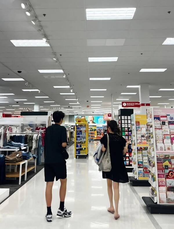 사진 = 송윤아 인스타그램 캡처