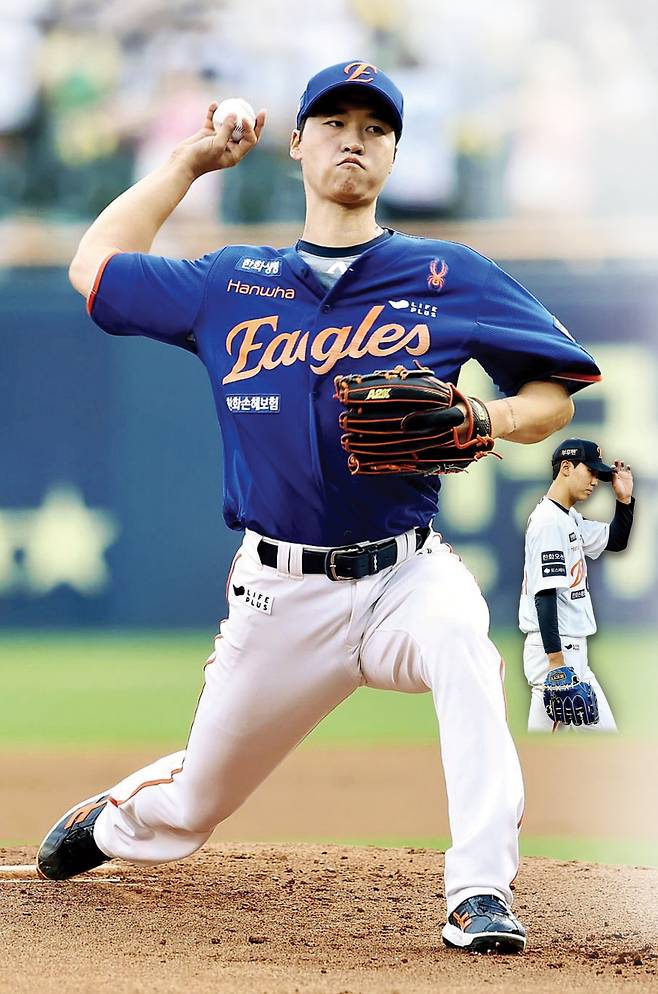 지난 9일 잠실 LG전에서 피칭하는 한화 엄상백. 작은 사진은 황준서. 한화 이글스 제공