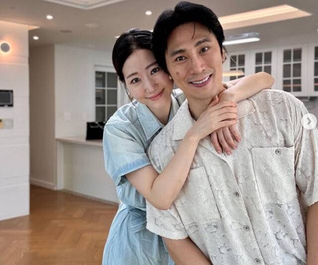 김재우가 아내와 텅 빈 집에서 마지막 사진을 남겼다. / 김재우 소셜미디어