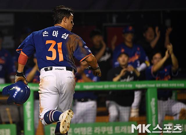 한화 이적 후 연일 맹타를 휘두르고 있는 손아섭. 사진=천정환 기자