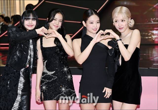 블랙핑크 / 마이데일리