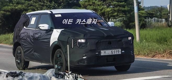 사진 : 기아 셀토스 풀체인지 테스트카 (출처=이든 카스패치)