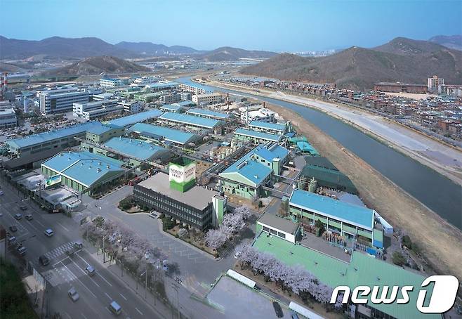 경기 안양 노루페인트 본사와 안양 공장(노루페인트 제공)