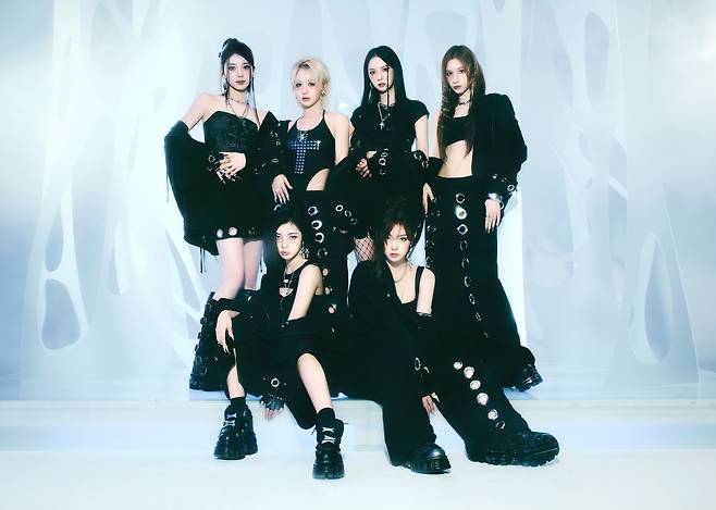 한국의 K팝 걸그룹 케플러./클렙