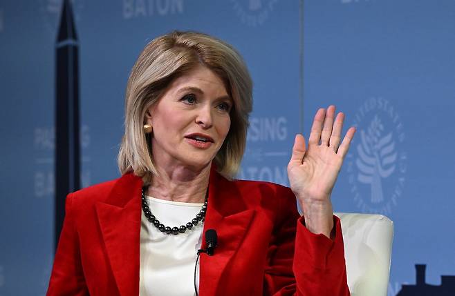 트럼프 정부 1기 때 덴마크 대사를 지낸 칼라 샌즈. 현재 워싱턴 DC의 친트럼프 싱크탱크인 미국우선주의정책연구소(AFPI)에서 에너지·환경 담당 부의장으로 있다. /미 평화연구소(USIP)