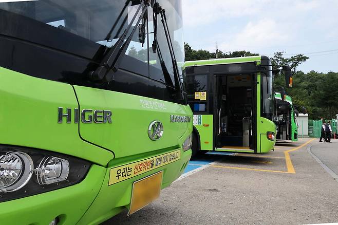 중국산 전기버스. 매경DB