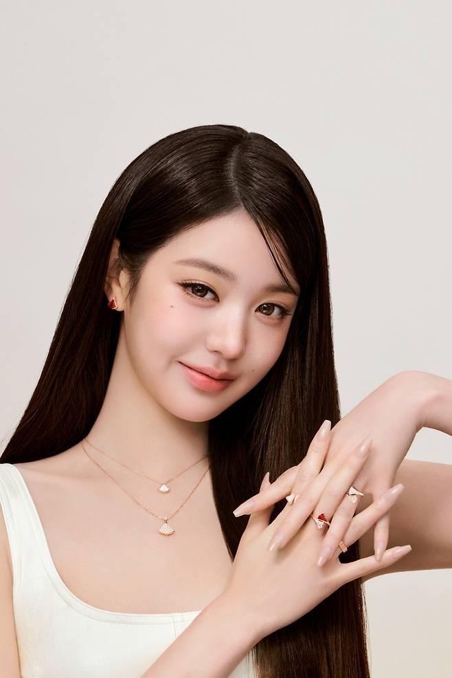 장원영. 사진ㅣ불가리