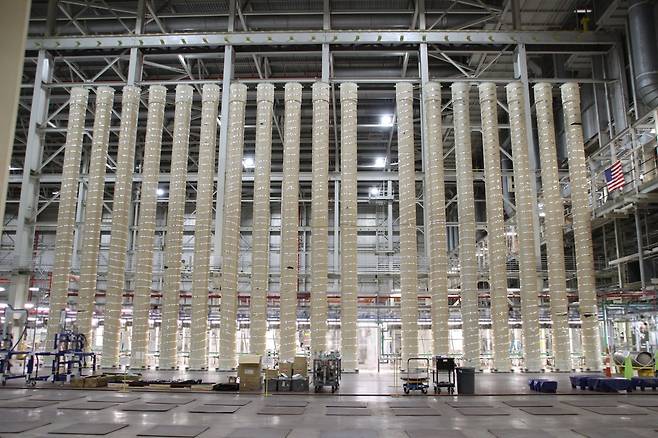 미국 핵연료 생산기업 센트루스가 오하이오주 파이크턴에 위치한 생산 시설에서 고순도저농축우라늄(HALEU)을 생산하고 있다./센트루스 홈페이지 캡처