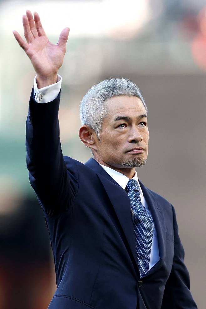 이치로의 명예의전당 세리머니. AP연합뉴스