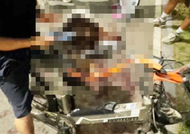 대형견 전기자전거에 매달고 죽을때까지 달려. 연합뉴스