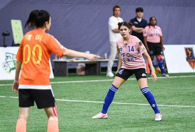 ‘골때리는 그녀들’(골때녀) ‘액셔니스타’ VS ‘월드클라쓰’