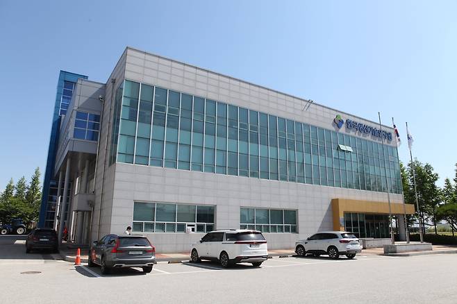 김제에 위치한 한국생산기술연구원 전북기술실용화본부 농기계기술지원센터 전경./한국생산기술연구원
