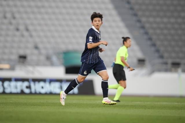 ‘하나은행 K리그2 2025’ 27라운드 MVP는 서울 이랜드 서재민이 차지했다. 사진=한국프로축구연맹 제공