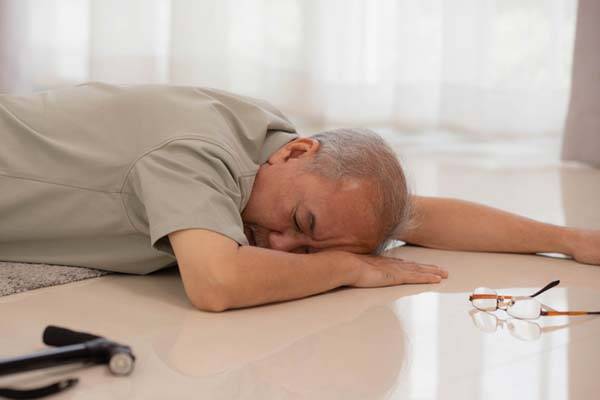 전체 낙상의 약 60~70%가 실내에서 발생한다./사진=게티이미지뱅크