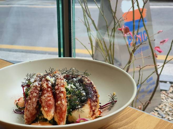 심플한 지중해식 프렌치 메뉴가 있는 파틱은 박노수 미술관 인근 조용한 주택가에 위치해 있다. /사진=다이어리알