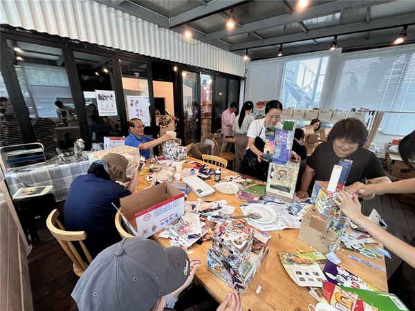 인천 강화군 더리미미술관에서 진행한 ‘꿈다락 문화예술학교’ 교육 모습. /더리미미술관 제공