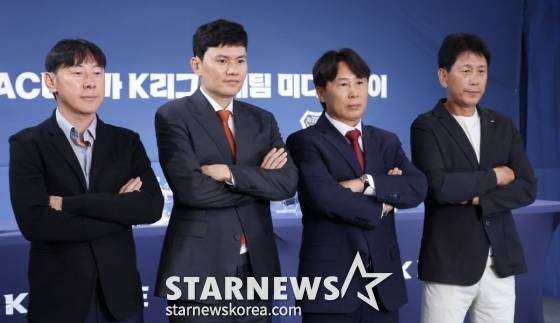 (왼쪽부터) 신태용, 정경호, 김기동, 박태하 감독. /사진=김진경 대기자