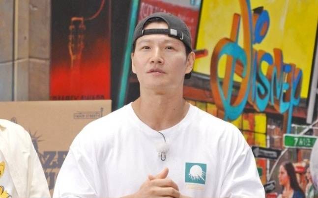 ‘런닝맨’에서 결혼을 발표하는 김종국. 사진lSBS