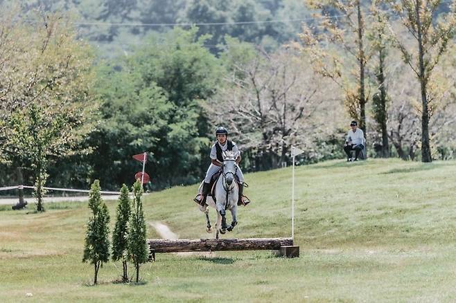 지난해 열린 농림축산식품부장관배 승마대회의 한 장면.(사진 한국마사회 제공)