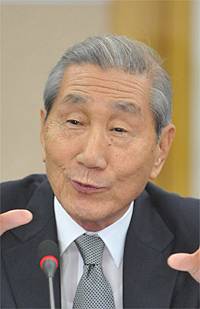 이용일 전 KBO 총재 직무 대행. 전북일보 DB