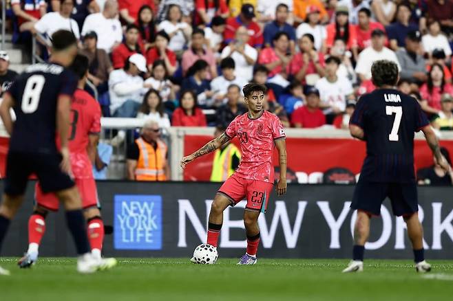 7일 미국과의 A매치 친선경기를 통해 대한민국 축구 국가대표팀 데뷔전을 치른 옌스 카스트로프. /사진=카스트로프 SNS 캡처