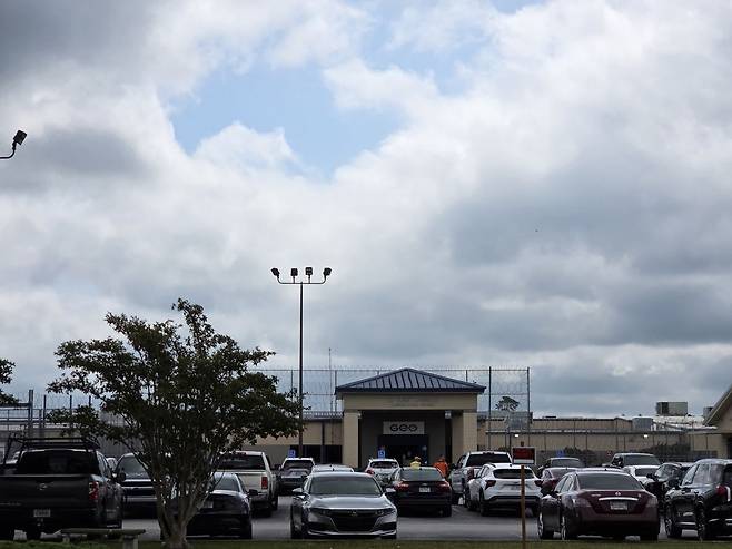 8일(현지시간) 미국 조지아주 포크스턴에 있는 구금시설 전경. LG에너지솔루션과 협력업체 소속 한국인 직원 300여명이 구금돼 있다. 임성수 특파원