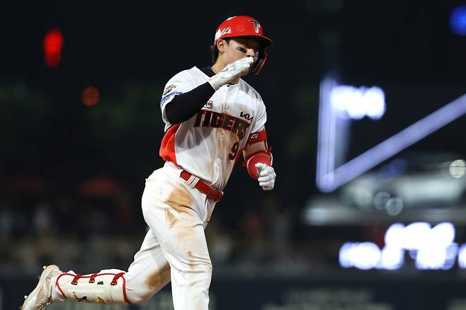 KIA 윤도현은 9월 맹타를 이어가며 팀의 중위권 경쟁에 불을 지피려고 한다. 사진제공|KIA 타이거즈