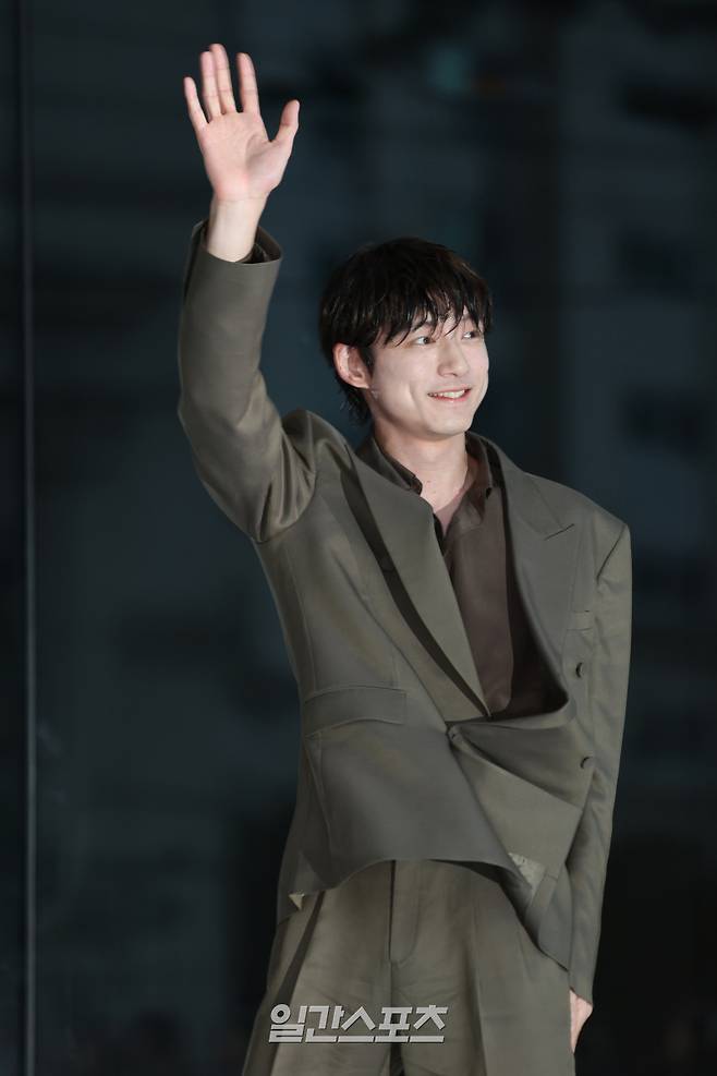 아이아이컴바인드의 신사옥 '하우스 노웨어 서울' 오픈 기념 포토월 행사에가 3일 오후 서울 성동구 성수동에서 열렸다. 서병수 기자 qudtn@edaily.co.kr /2025.09.03/