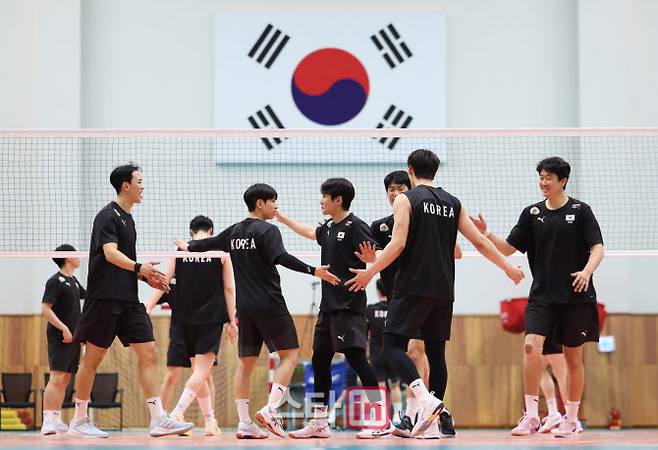 11년 만에 국제배구연맹(FIVB) 세계선수권대회에 도전하는 한국 남자배구 대표팀. 사진=뉴시스