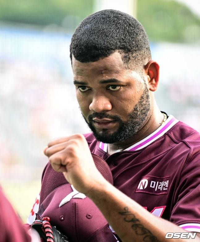 키움 히어로즈 라울 알칸타라.