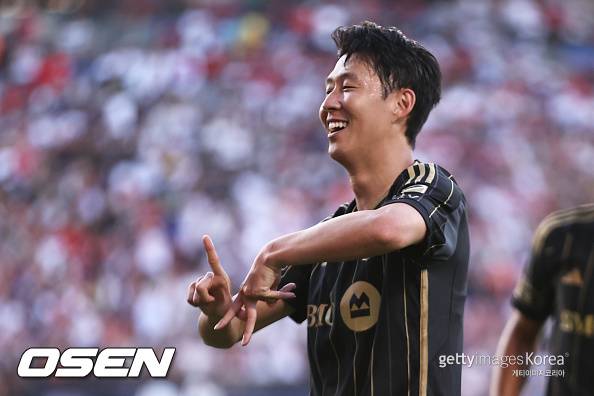 FRISCO, TEXAS - AUGUST 23: Son Heung-Min #7 of LAFC celebrates after scoring his teammates first goal during the MLS soccer game between FC Dallas and Los Angeles Football Club at Toyota Stadium on August 23, 2025 in Frisco, Texas. (Photo by Omar Vega/Getty Images)