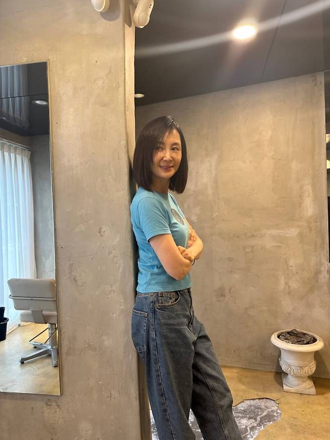 사진 = 채시라 인스타그램