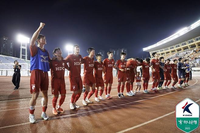 K리그2 4위에 오른 부산 아이파크. (한국프로축구연맹 제공)