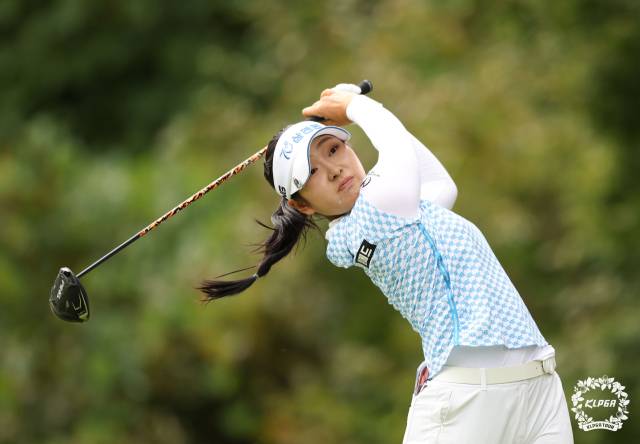 대상 포인트 1위를 달리고 있는 유현조. 사진 제공=KLPGA