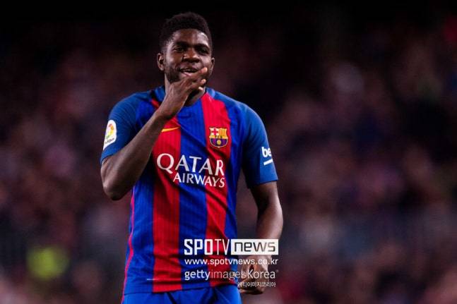 ▲ 한때 유럽을 대표하는 수비수이자 프랑스의 월드컵 영웅으로 불렸던 움티티의 커리어는 이렇게 짧게 막을 내렸다. 짧지만 강렬했던 불꽃, 그리고 러시아 하늘 아래에서의 결승골은 오랫동안 축구 팬들의 기억 속에 남을 것이다.