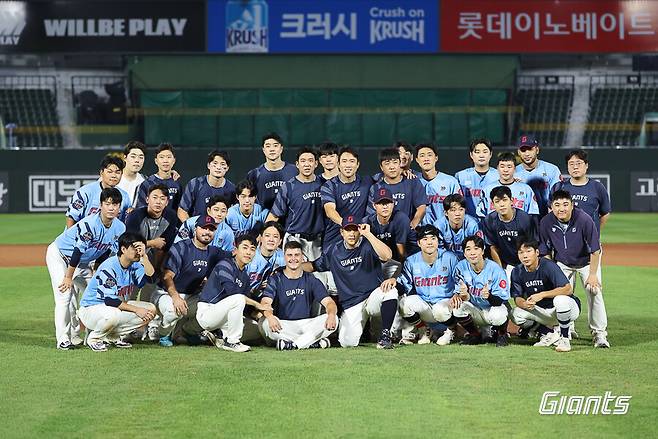 ▲ 데이비슨이 다시 한국으로 돌아올 수 있을지는 관계자들의 의견이 다소 엇갈린다 ⓒ롯데 자이언츠