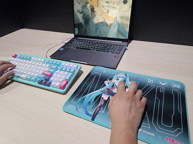 캐릭터 상품이지만 게이밍 기어로서의 성능도 수준급이다 / 출처=IT동아