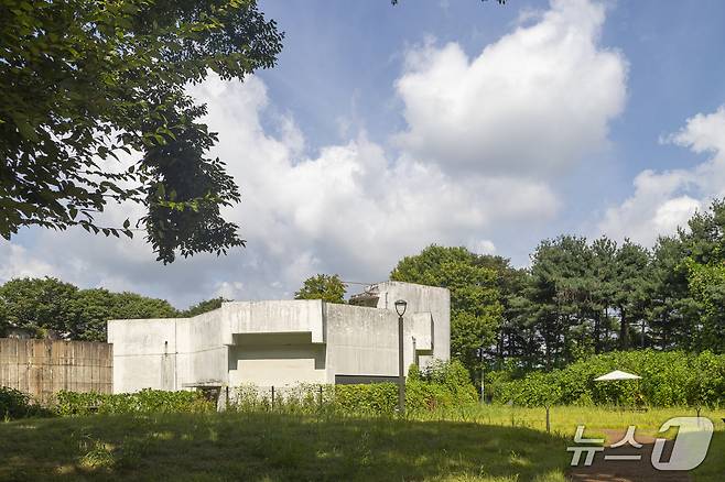 방치된 하수처리장이 시민의 정원으로 거듭 난 '성남 물빛정원'.(경기관광공사 제공. 재판매 및 DB금지)/뉴스1