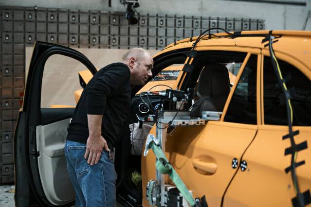 메르세데스-벤츠 GLC 충돌테스트 장면