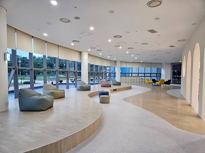 상주시는 낙동강 역사이야기관 휴게공간을 리모델링하고 9월23일 재개방한다. ⓒ상주시