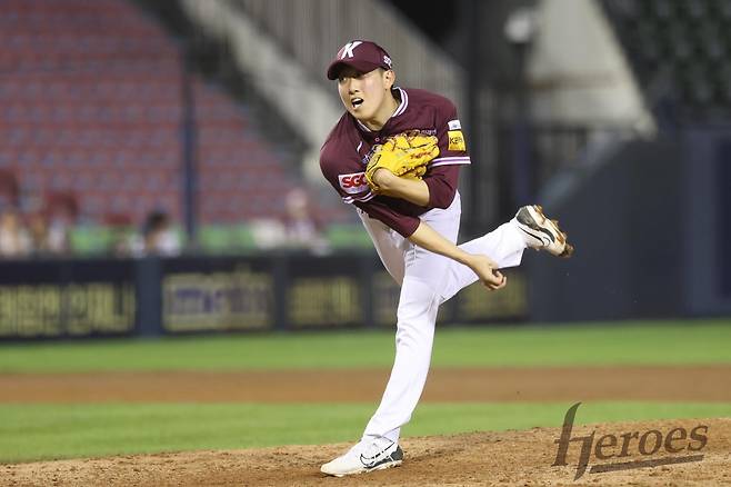 키움 오석주는 후반기 17경기에 등판해 19.2이닝 동안 무실점을 기록하고 있다. 그는 150㎞ 강속구 투수들이 즐비한 리그에서 139㎞ 직구로도 결과물을 내고 있다. 사진제공|키움 히어로즈