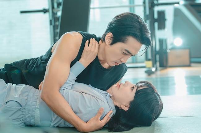 KT스튜디오지니