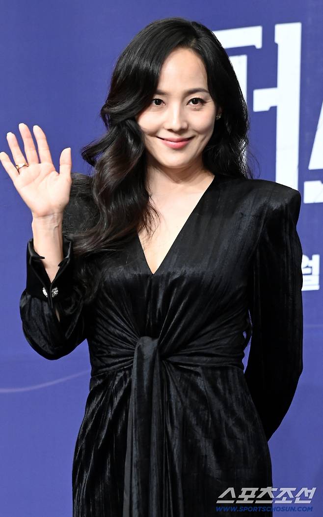 24일 서울 구로구 더링크호텔에서 열린 MBN 수목 미니시리즈 '퍼스트레이디'의 제작발표회, 유진이 포토타임을 갖고 있다. 허상욱 기자wook@sportschosun.com/2025.09.24/