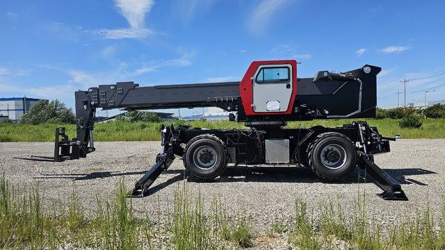 1세부 연구개발품(특수차량, 텔레스코픽 핸들러)/사진제공=한국건설기계연구원 기반기술연구센터