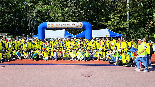 한국체육인회가 주최한 2025 한마음체육대회가 27일 서울 태릉선수촌 운동장에서 열렸다. 사진=한국체육인회 제공