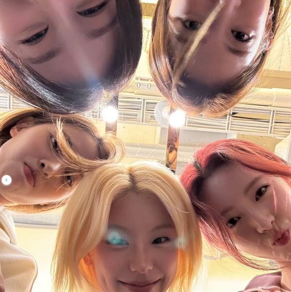 5인조 걸그룹 있지. /있지 소셜미디어